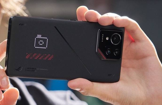ASUS ROG Phone 9 Pro (dok. ASUS ROG)