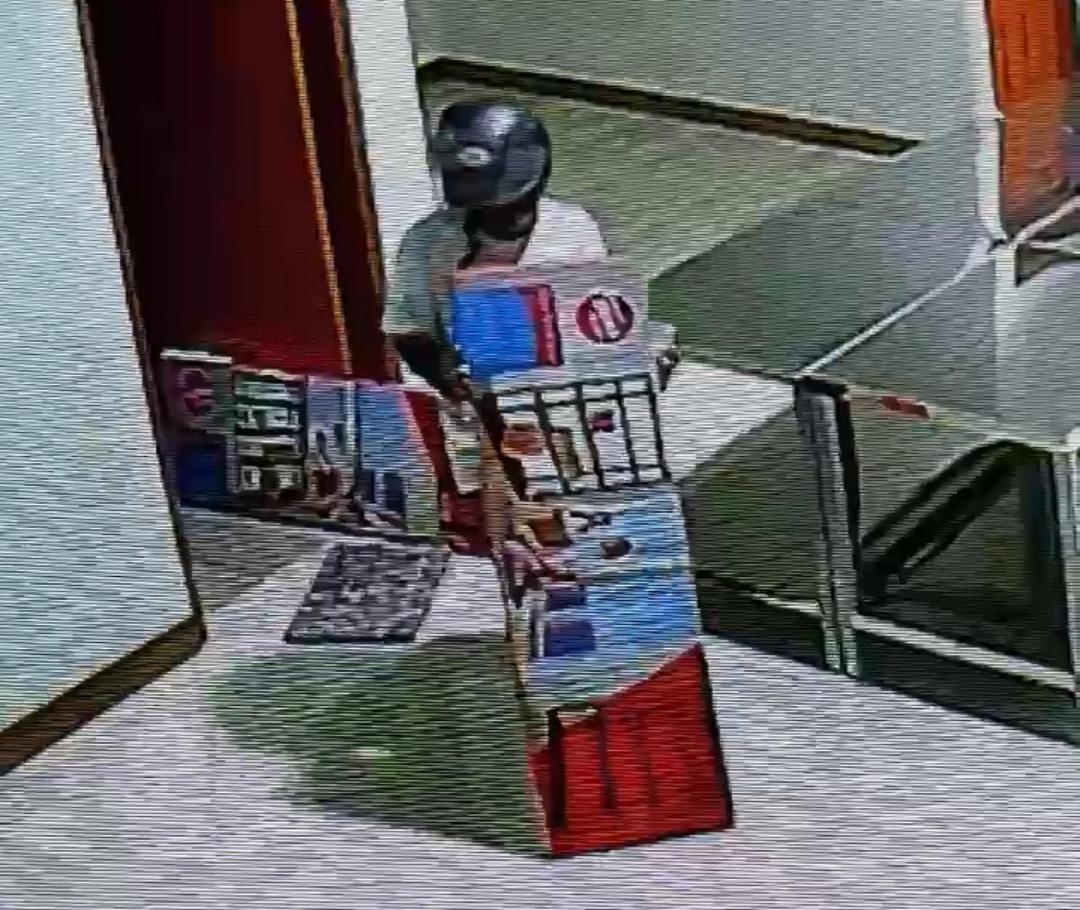 Kronologi Pencurian di SPPG Serengan, Solo, Maling Terekam CCTV Bobol Pintu Depan