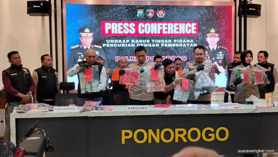 Dua dari 4 Pelaku Spesialis Pecah Kaca di Ponorogo Akhirnya Tertangkap