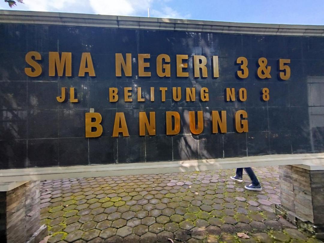 SMAN 3 dan 5 Kota Bandung (IDN Times/Azzis Zulkhairil)