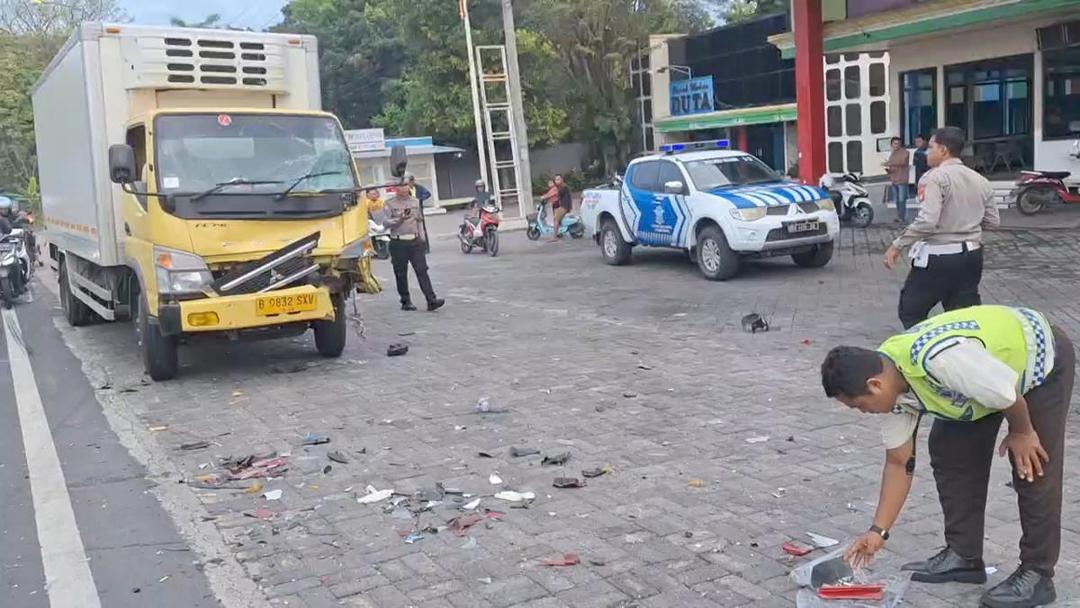 Pulang Dinas, Anggota Satlantas Polres Ngawi Tewas Ditabrak Truk