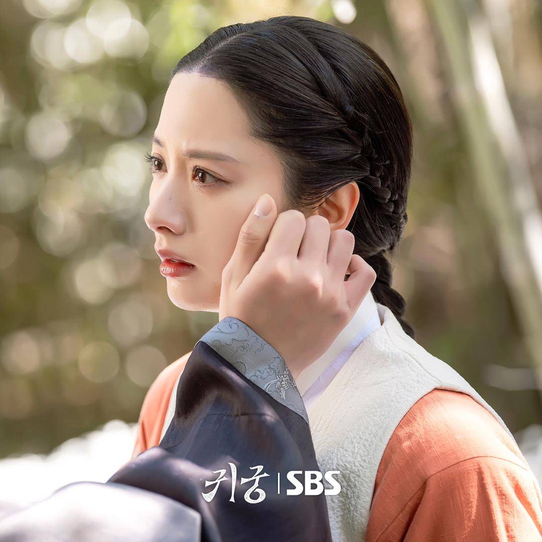 cuplikan drama The Haunted Palace (dok. SBS/The Haunted Palace)