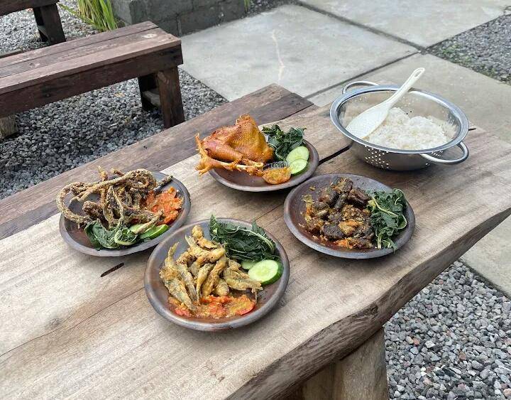 Sego Wader dan Bebek Goreng Omah Jowo, Jogja (google.com/maps/Sego Wader dan Bebek Goreng Omah Jowo)
