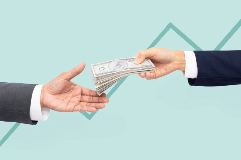 Kelas Menengah AS Dulu vs Sekarang: Mengapa Gaji 2025 Tak Lagi Cukup?