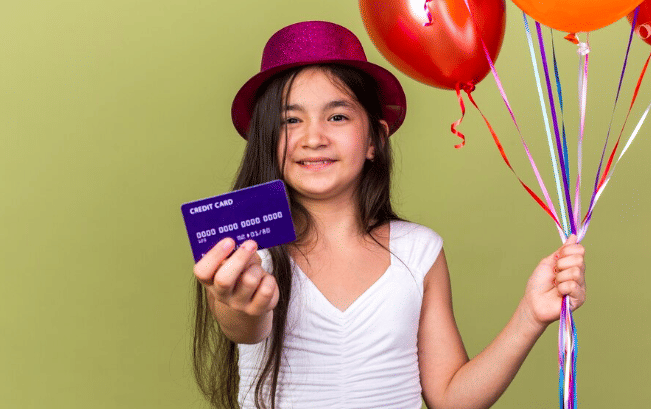 3 Cara Efektif Menjaga Batasan Finansial saat Anak Sudah Dewasa