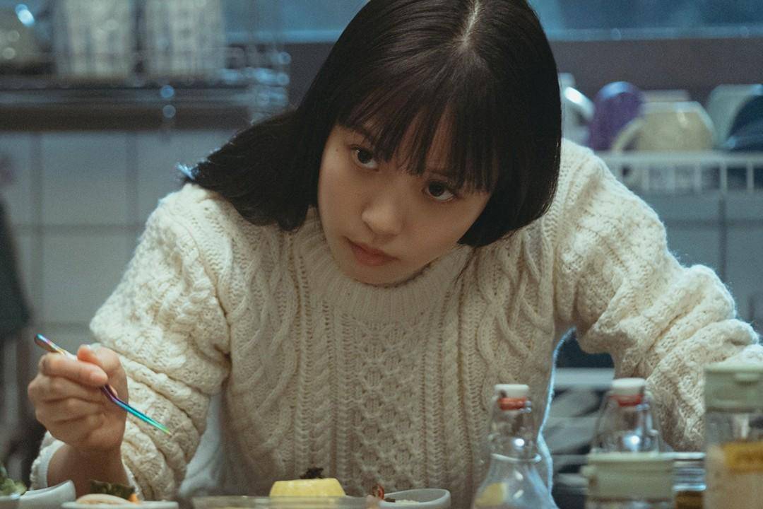 still cut drakor Tastefully Yours (instagram.com/channel.ena.d)