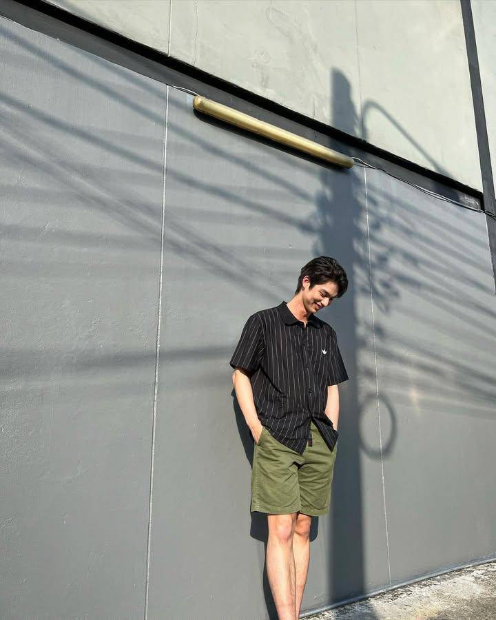 styling short pants ala Bright Vachirawit (instagram.com/bbrightvc)
