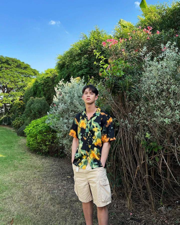 styling short pants ala Bright Vachirawit (instagram.com/bbrightvc)