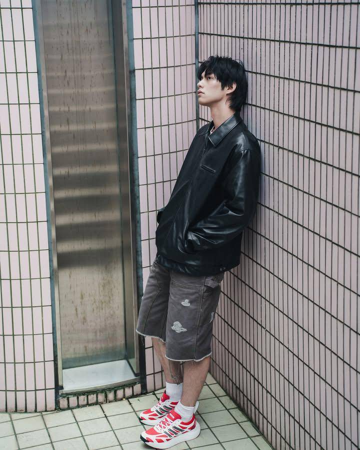 styling short pants ala Bright Vachirawit (instagram.com/bbrightvc)