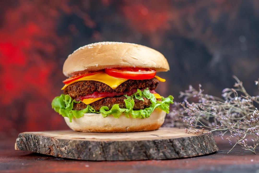 5 Tips Bikin Burger Homemade ala Restoran, Modal Dapur Rumah Aja