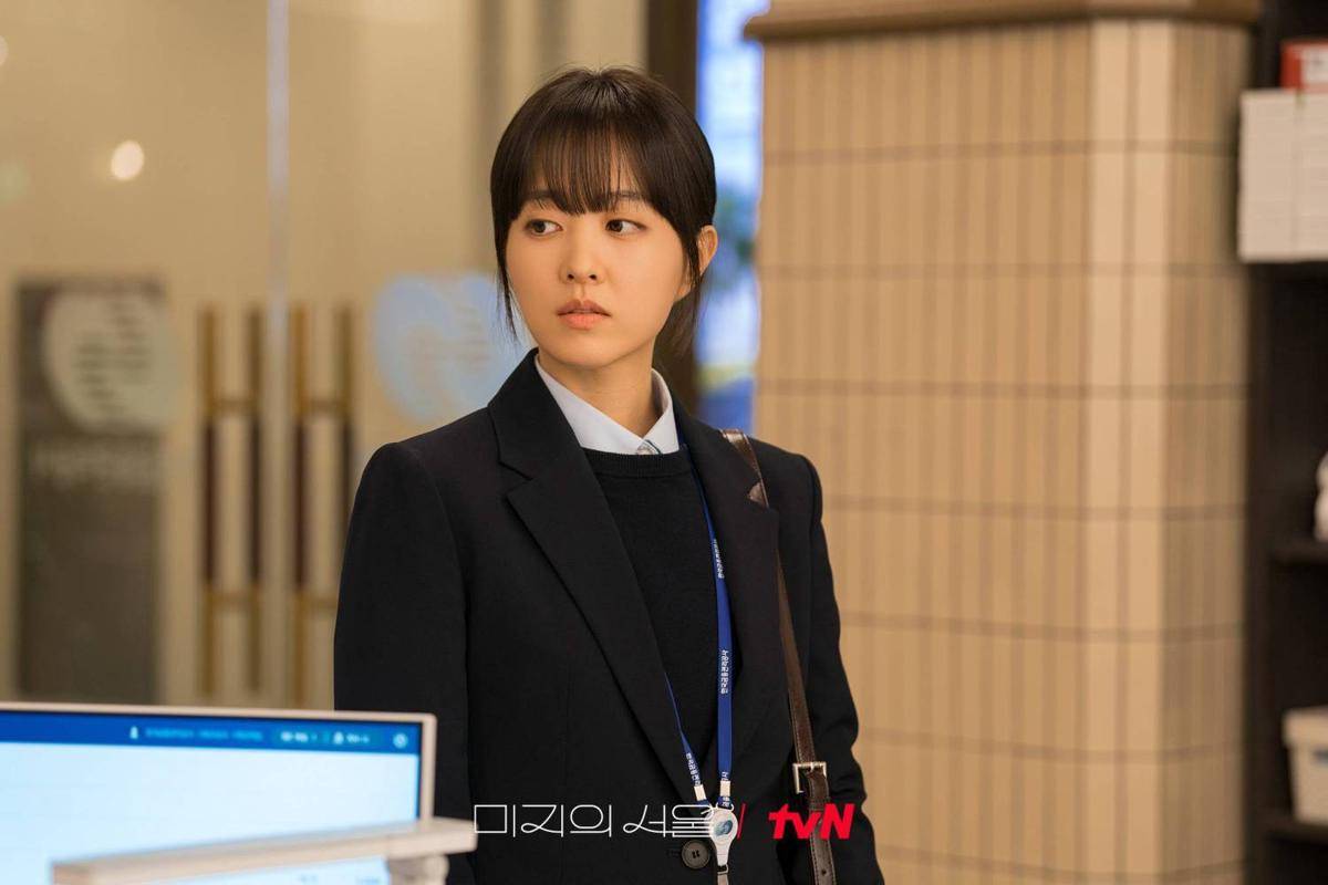still cut drama Our Unwritten Seoul (dok. tvN/Our Unwritten Seoul)
