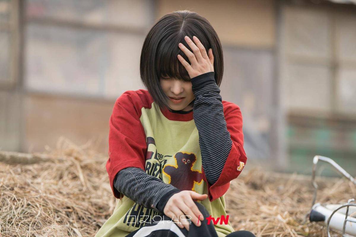 still cut drama Our Unwritten Seoul (dok. tvN/Our Unwritten Seoul)