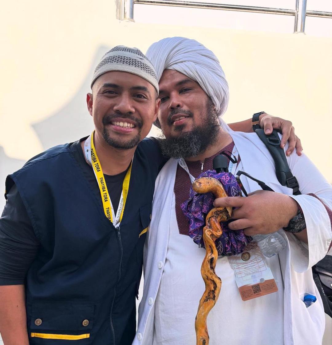 kebersamaan artis saat haji (Instagram.com/derrysulaiman)
