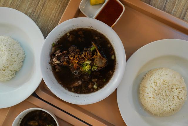 10 Rekomendasi Tempat Makan Rawon di Indonesia Versi TasteAtlas