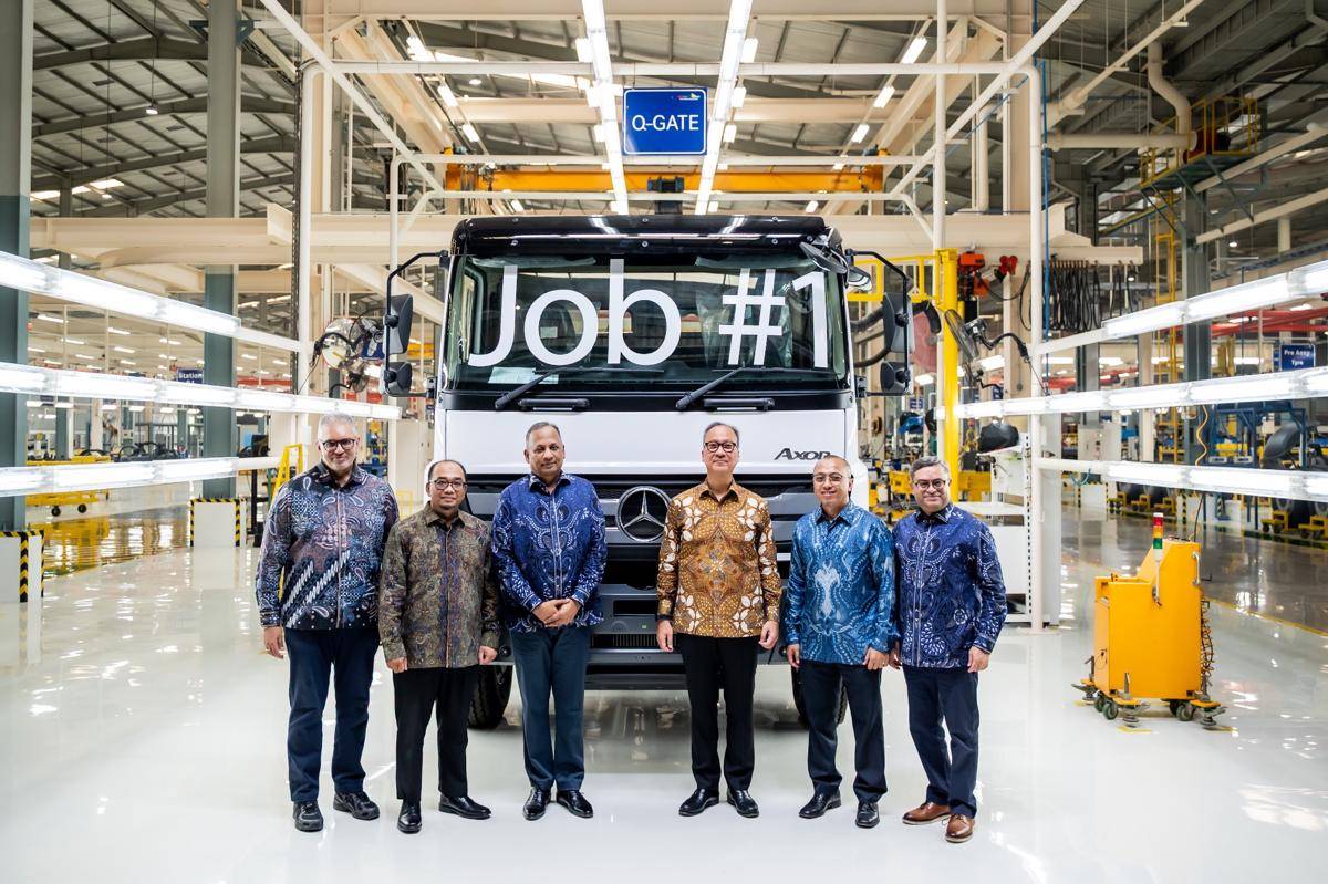 Kunjungan Pabrik bersama Menteri Perindustrian.jpeg