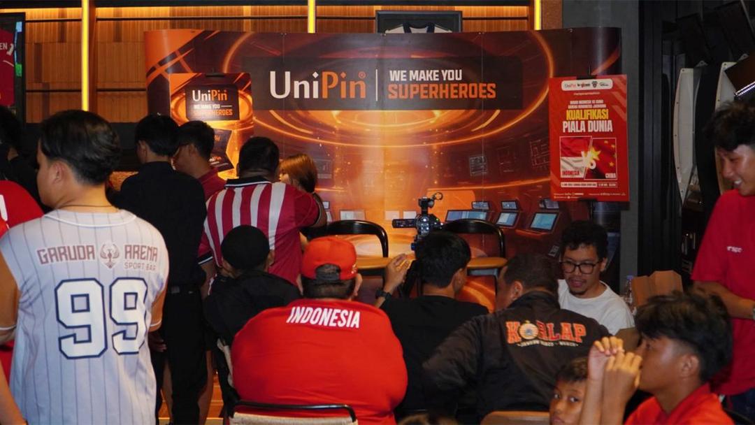 The Jakmania Ramaikan Nobar Timnas Indonesia vs China Bersama UniPin dan Top Eleven 