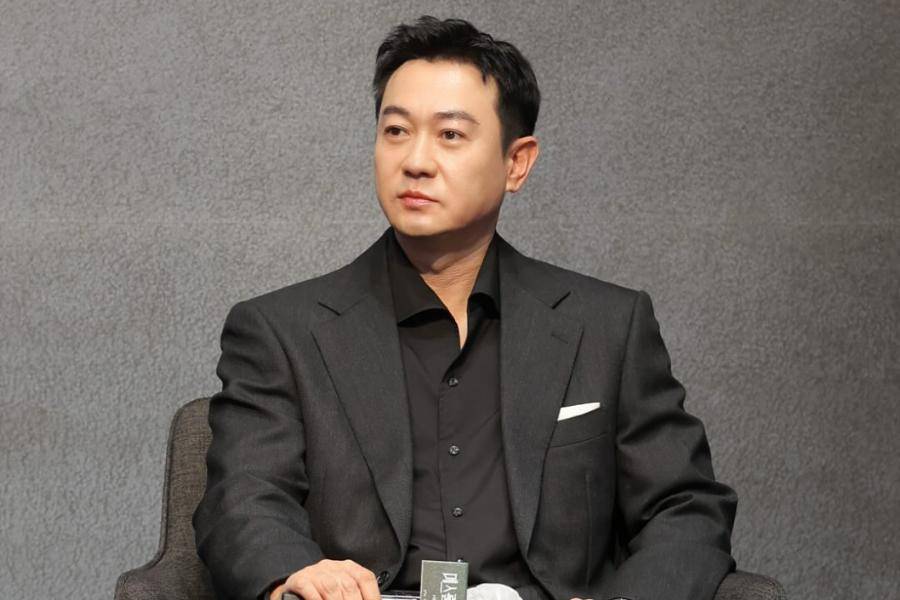 Park Yong Woo saat konferensi pers drakor Hunter With A Scalpel (instagram.com/xplusu.series)