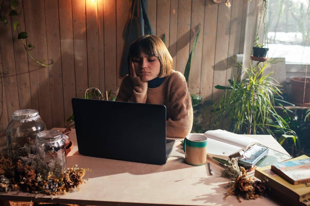 ilustrasi remote working 