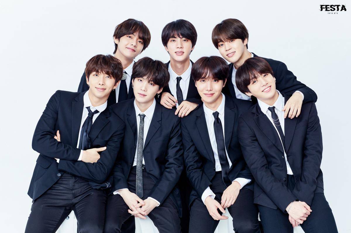 BTS (x.com/bts_bighit)