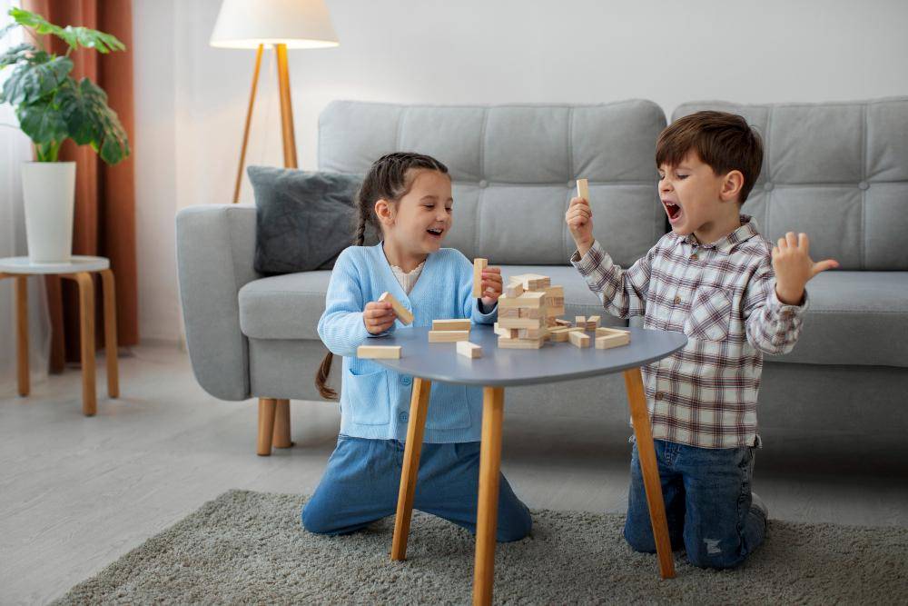 ilustrasi anak sedang playdate (freepik.com/freepik)