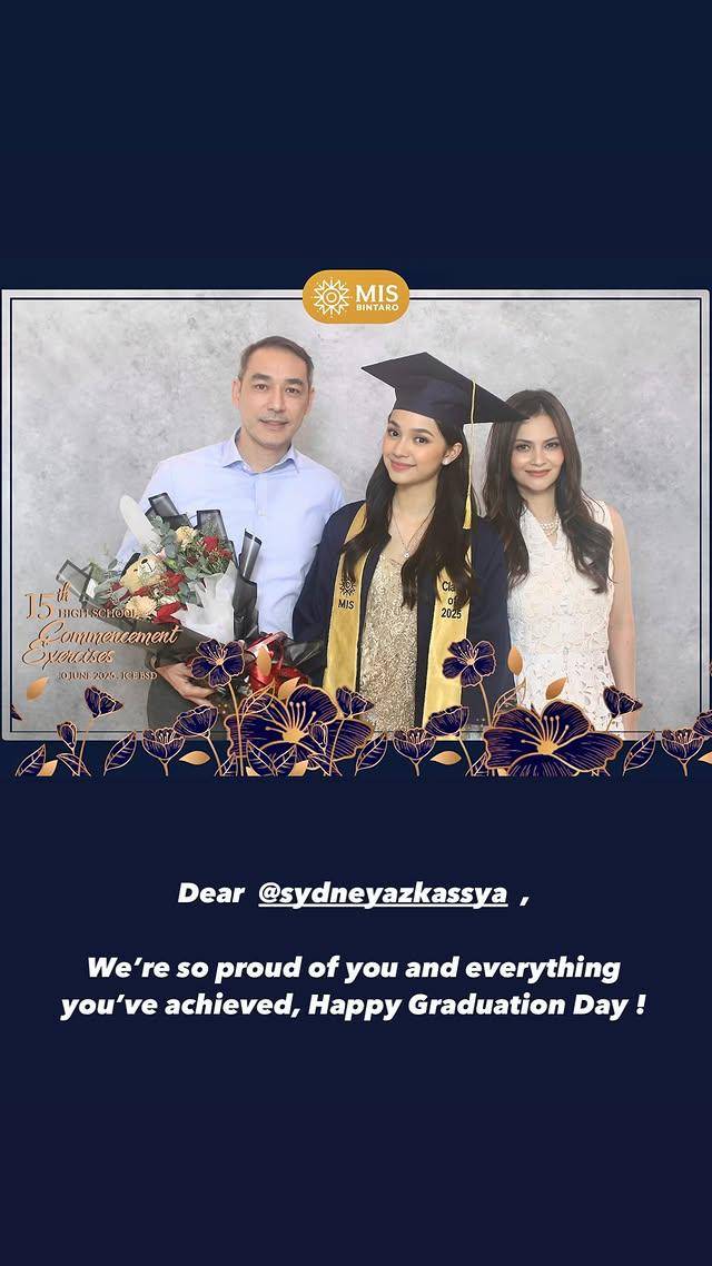 Sydney Anak Cut Tari Wisuda SMA (Instagram.com/cuttaryofficial)