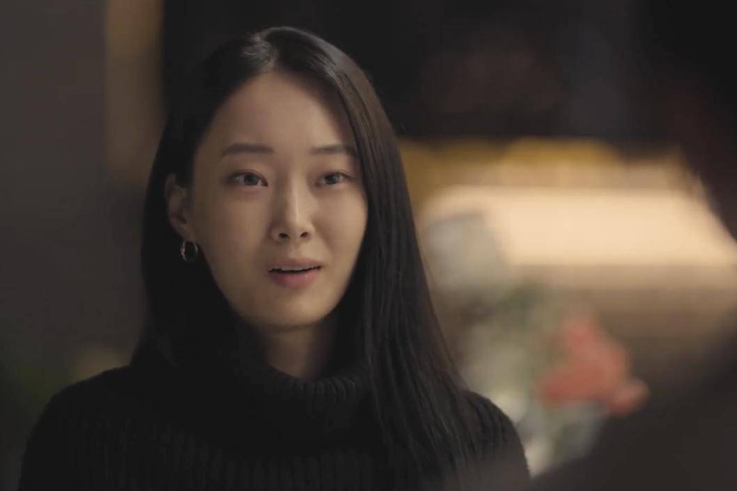 Park Ji Yun (Yoo Yu Jin) dalam drakor Our Unwritten Seoul (dok. Netflix/Our Unwritten Seoul)
