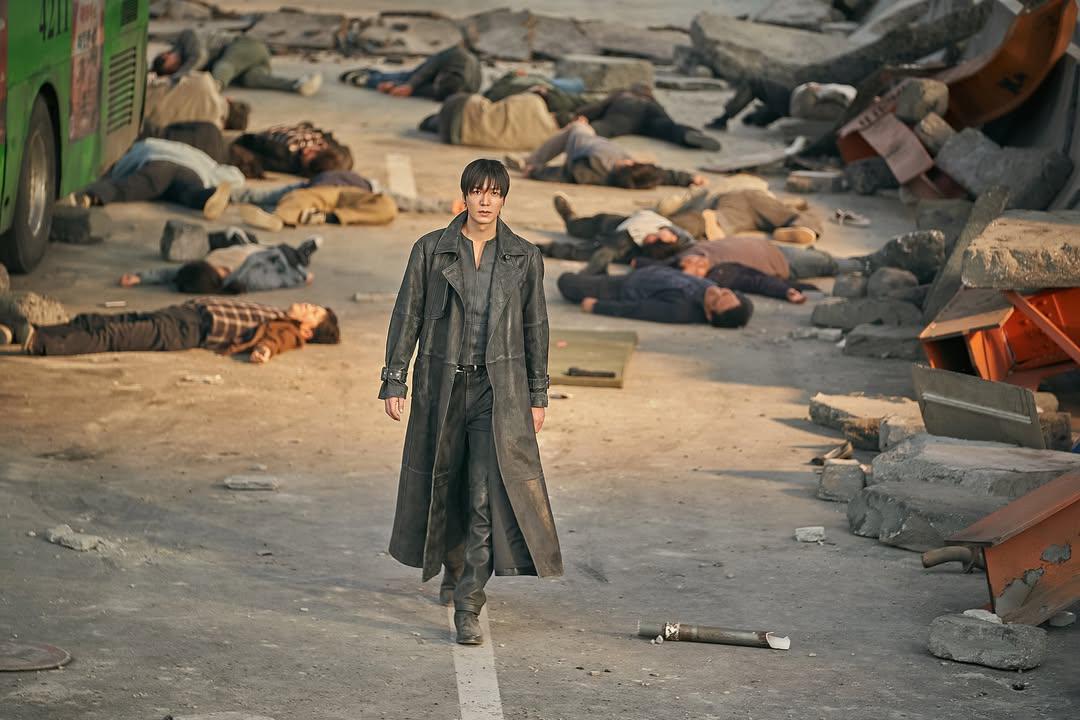 4 Hal Menarik dari Omniscient Reader, Comeback Film Lee Min Ho setelah 10 Tahun