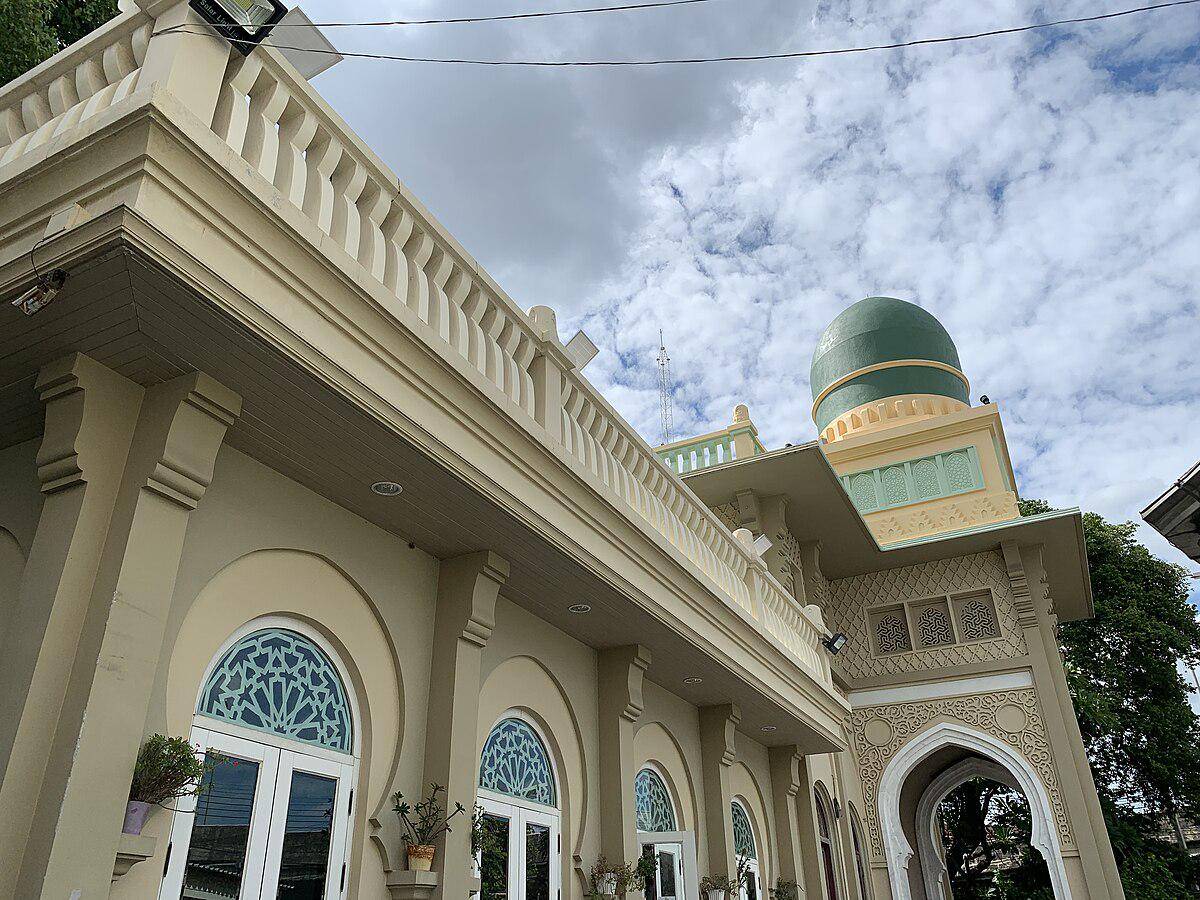 potret atap Masjid Ton Son (commons.wikimedia.org/Chainwit.)