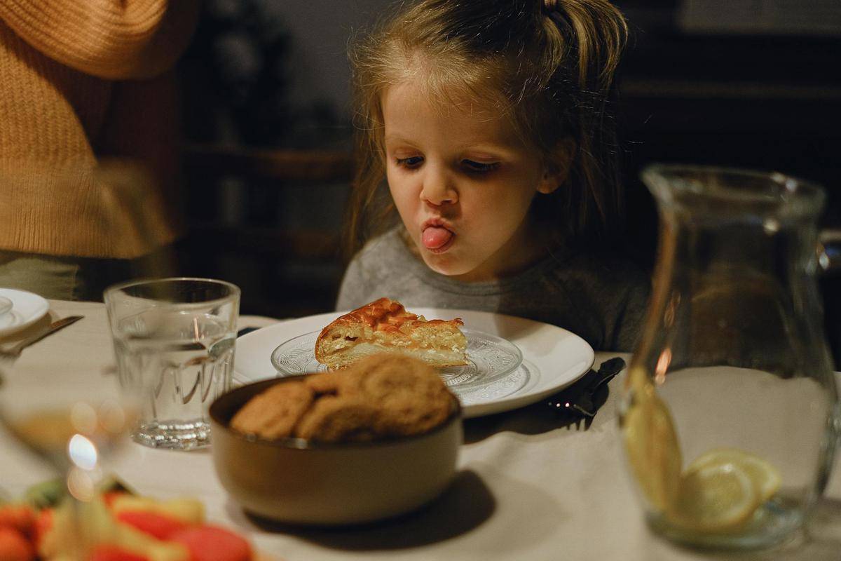 Ilustrasi anak menolak makan (Pexels.com/Anna Shvets)