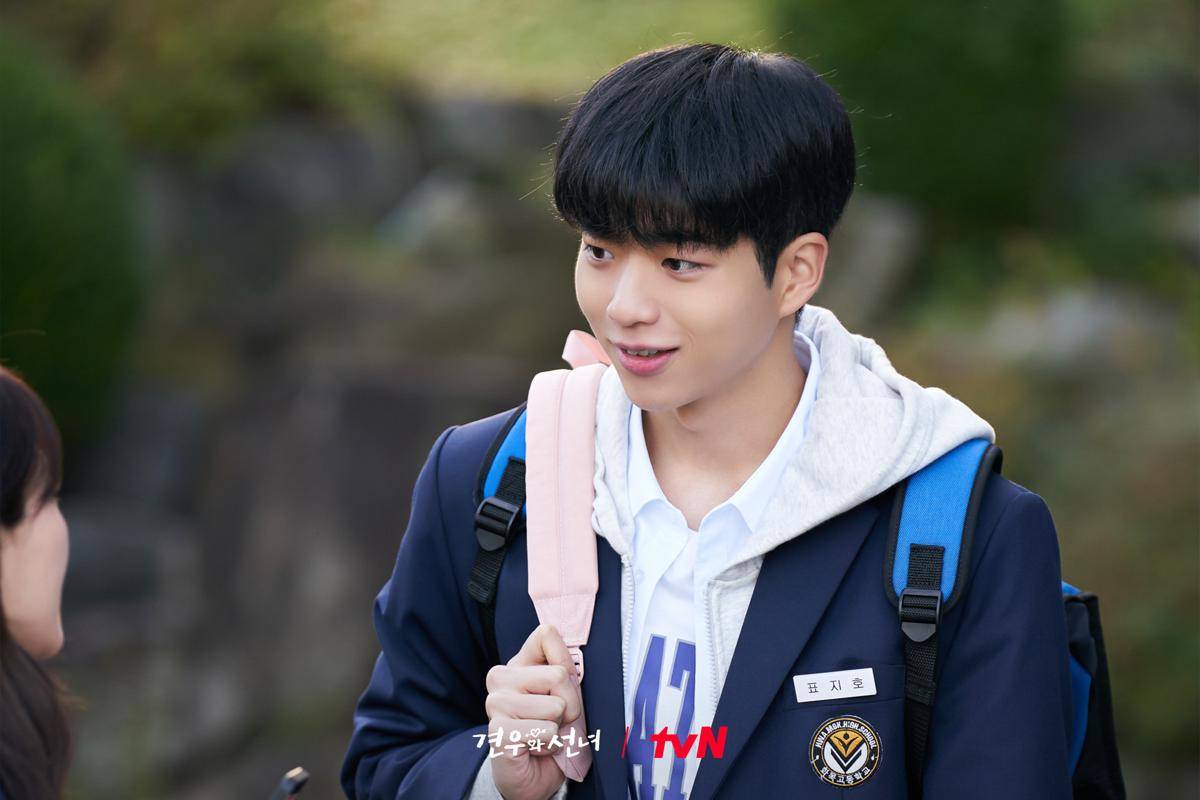 still cuts drama Head Over Heels (instagram.com/tvn_drama)