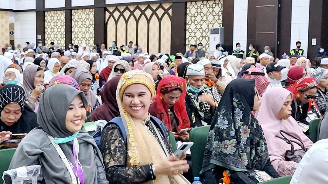 Kloter Pertama Jemaah Haji Tiba Kembali di Makassar