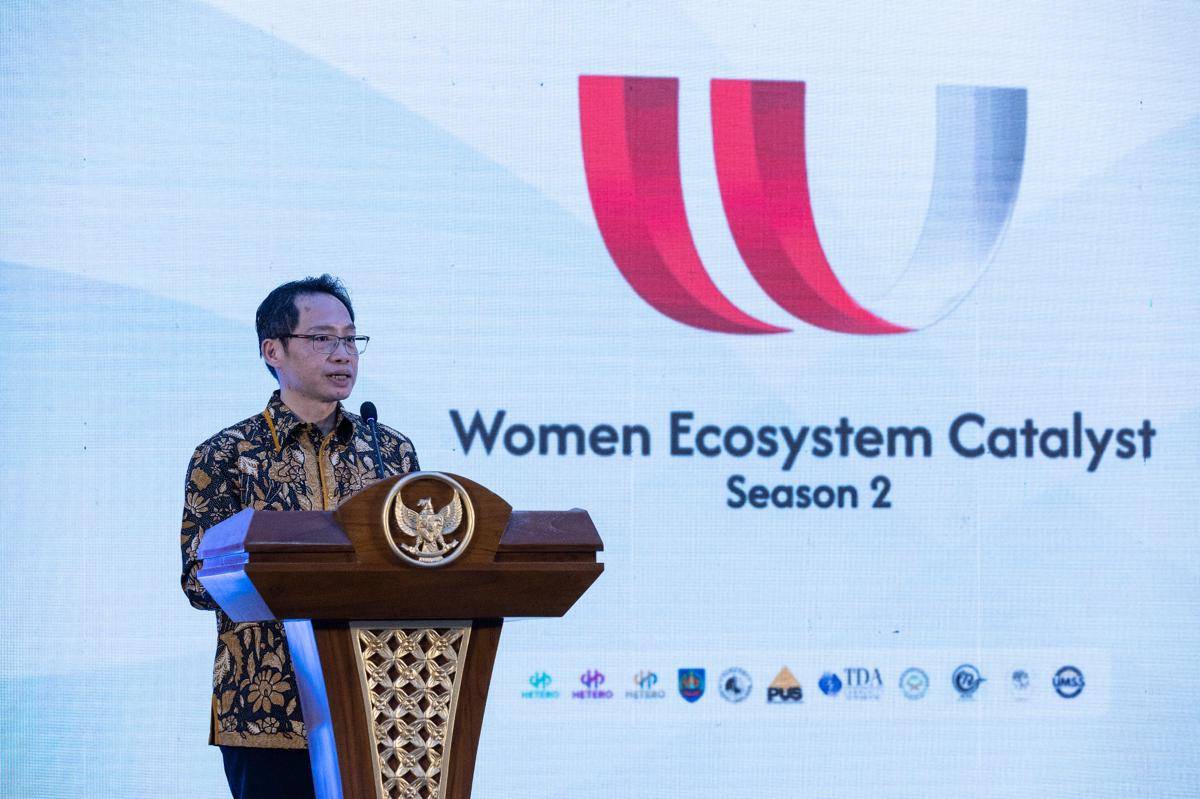 Woman Ecosystem Catalyst
