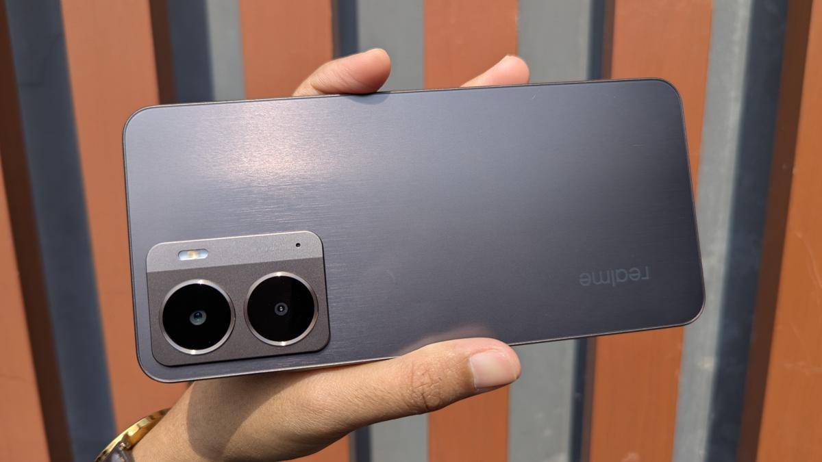 Hands-on realme P3 5G: Snapdragon 6 Gen 4 dengan Desain Clean