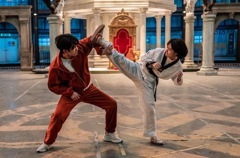 Ada Berapa Post-Credit Scene di Film Korea Hi-Five?