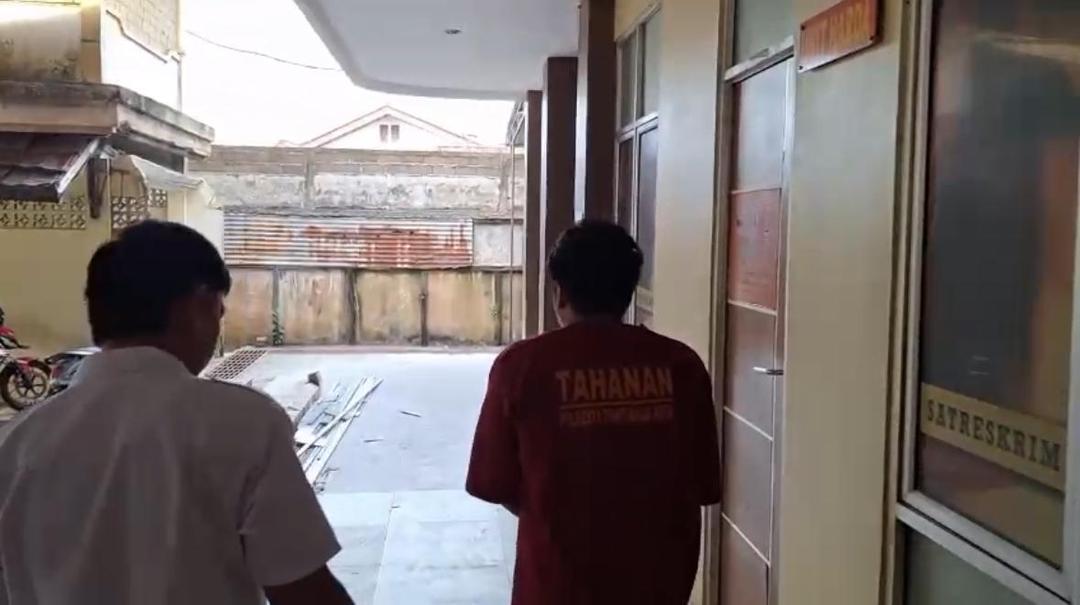 Ngaku Kenal dengan Bos, Pria di Pontianak Bawa Kabur Motor Karyawan Toko HP