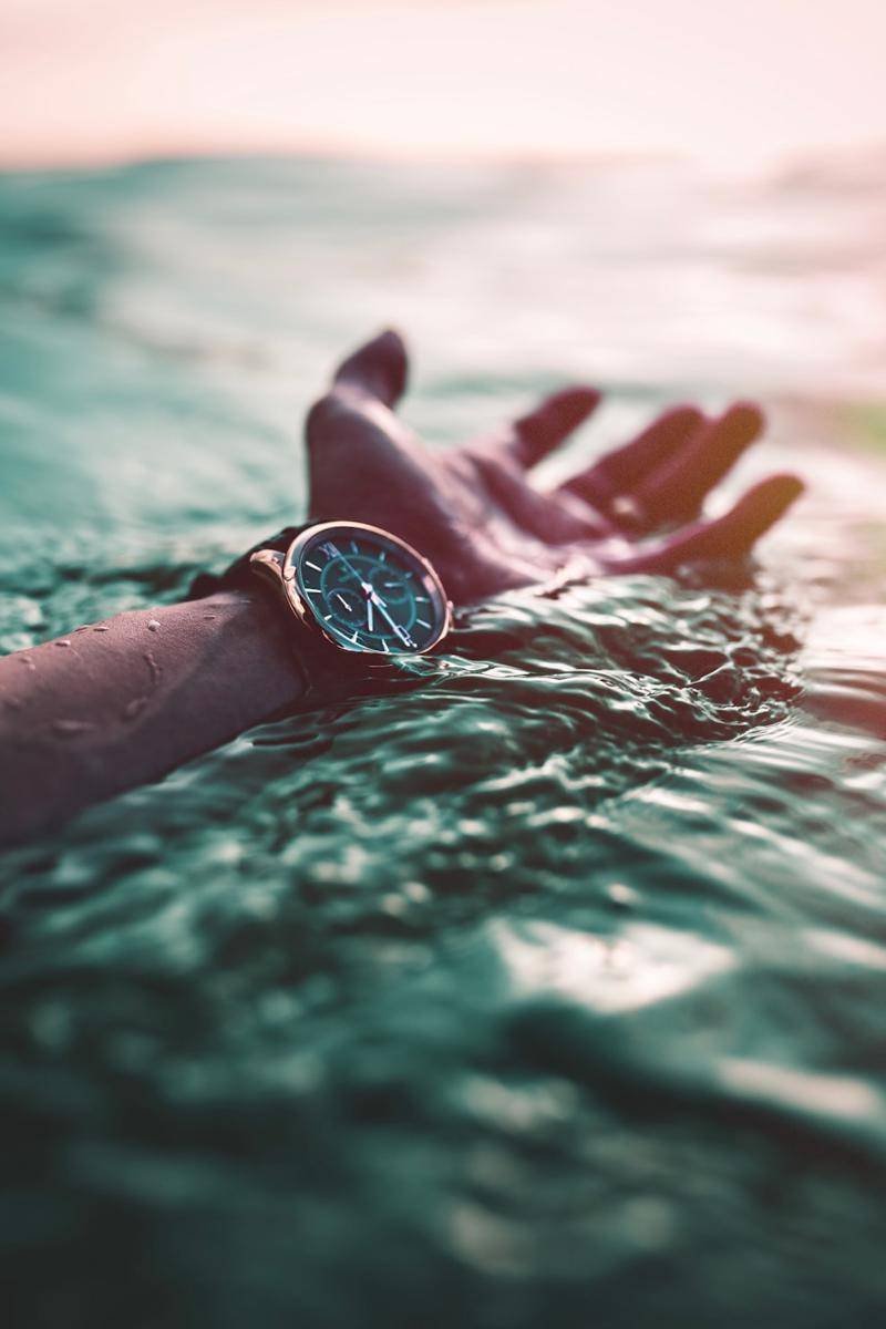 ilustrasi jam tangan (unsplash.com/Alex Perez)