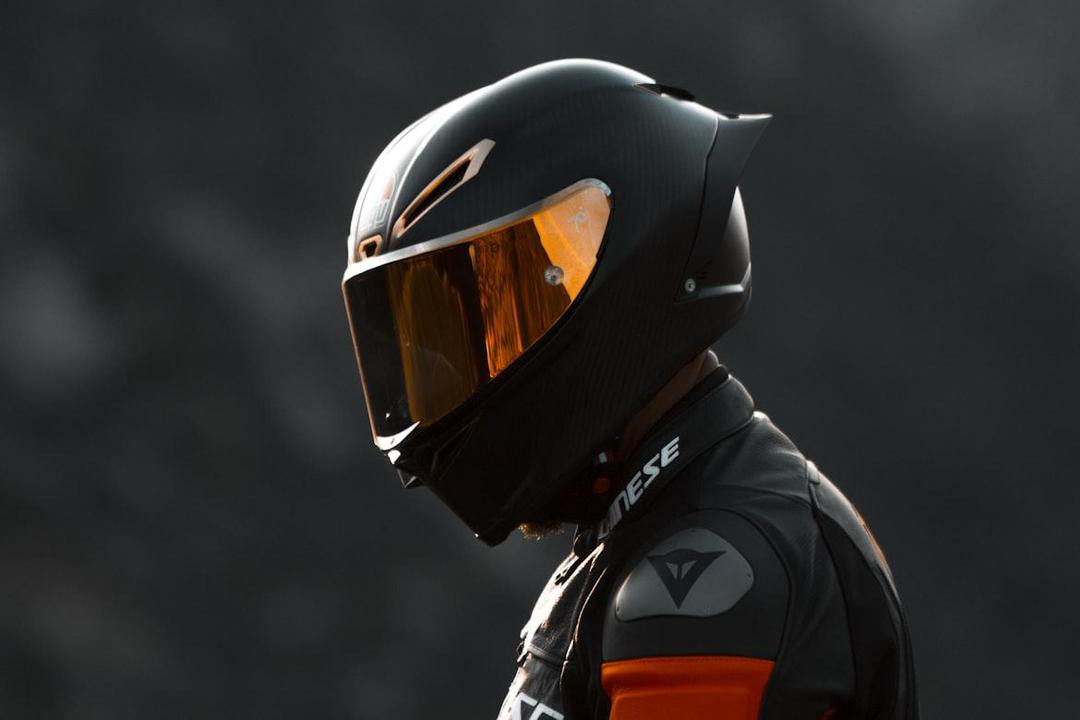 5 Panduan Merawat Helm Motor agar Tetap Bersih dan Nyaman Digunakan