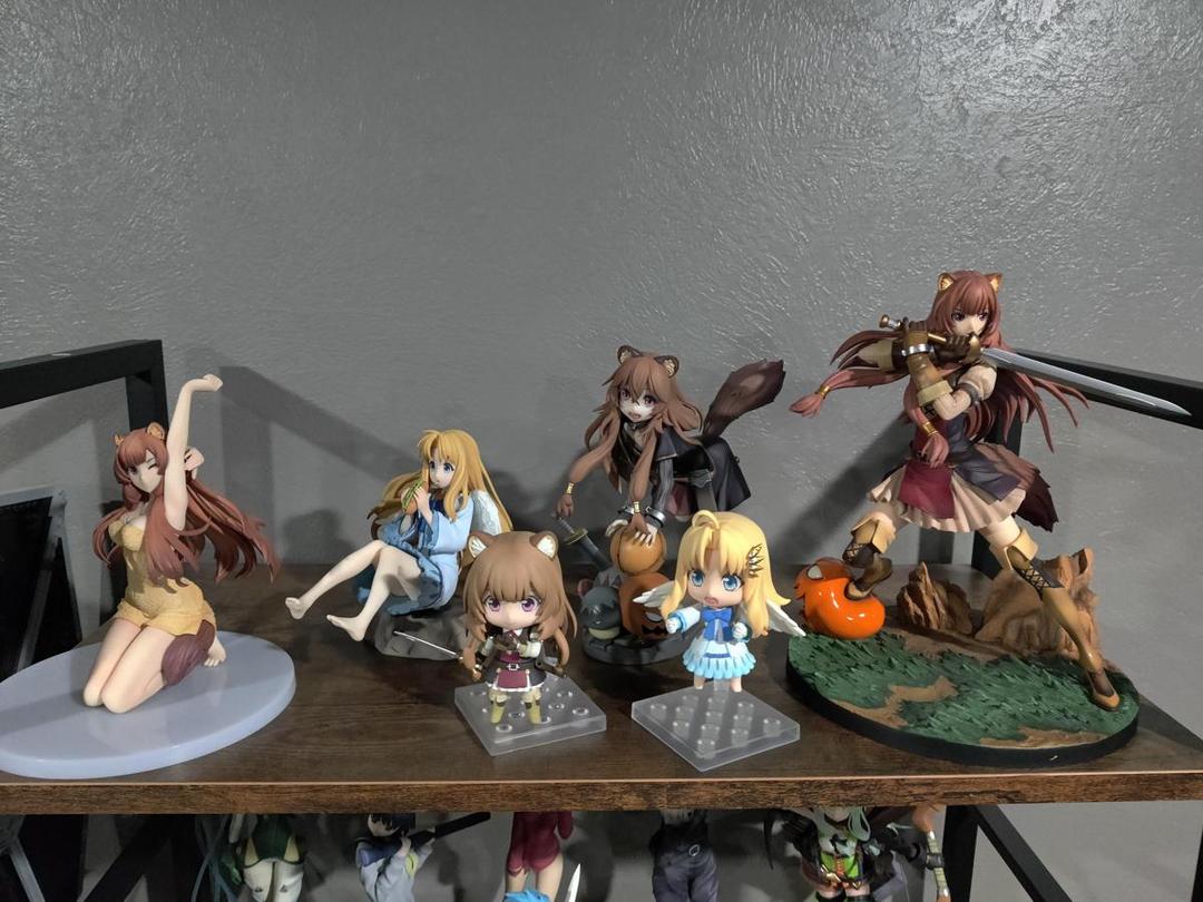 7 Koleksi The Rising of the Shield Hero, Figur Raphtalia Terpajang