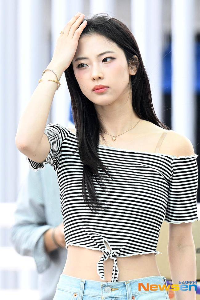 potret BABYMONSTER berangkat ke Jakarta (dok. Newsen)