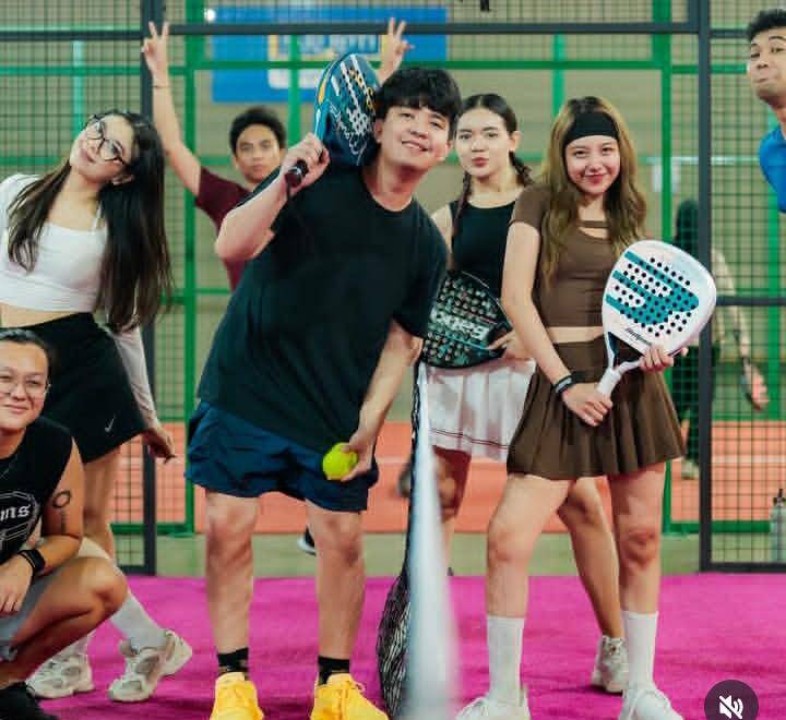 potret Ghea Indrawari main padel (instagram.com/gheaindrawari)