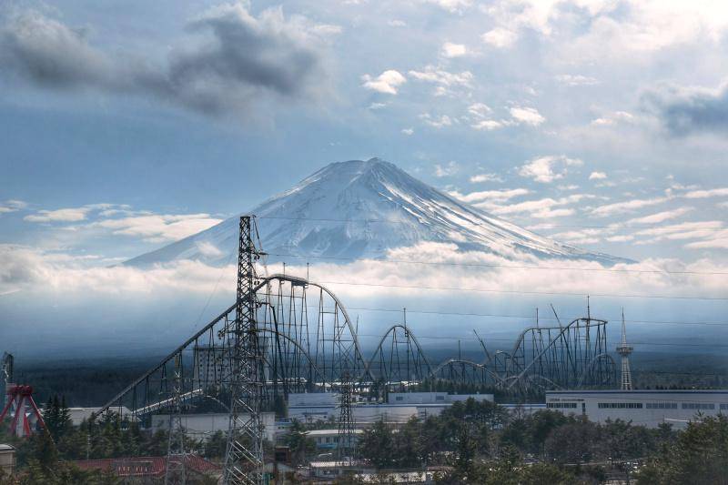 gambar pemandangan Gunung Fuji dari Fuji Q Highland (unsplash.com/Hong Ki Tang)