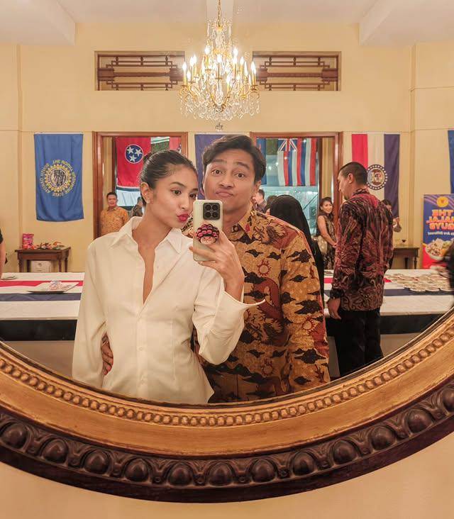 Mikha Tambayong dan Deva Mahenra
