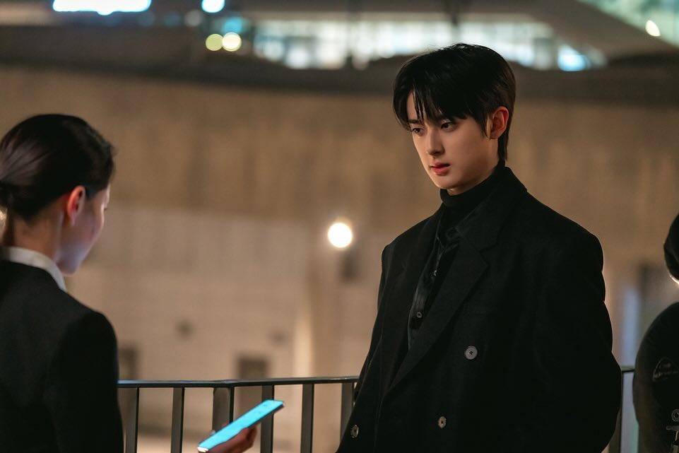 potret Kim Min Kyu di drakor BITCH X RICH 2 (instagram.com/koktv_official)