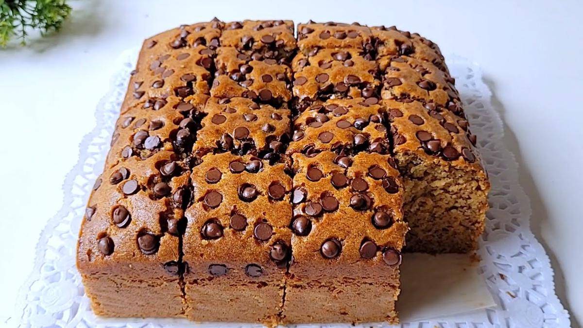 banana bread choco chips (YouTube.com/PAP COOK)