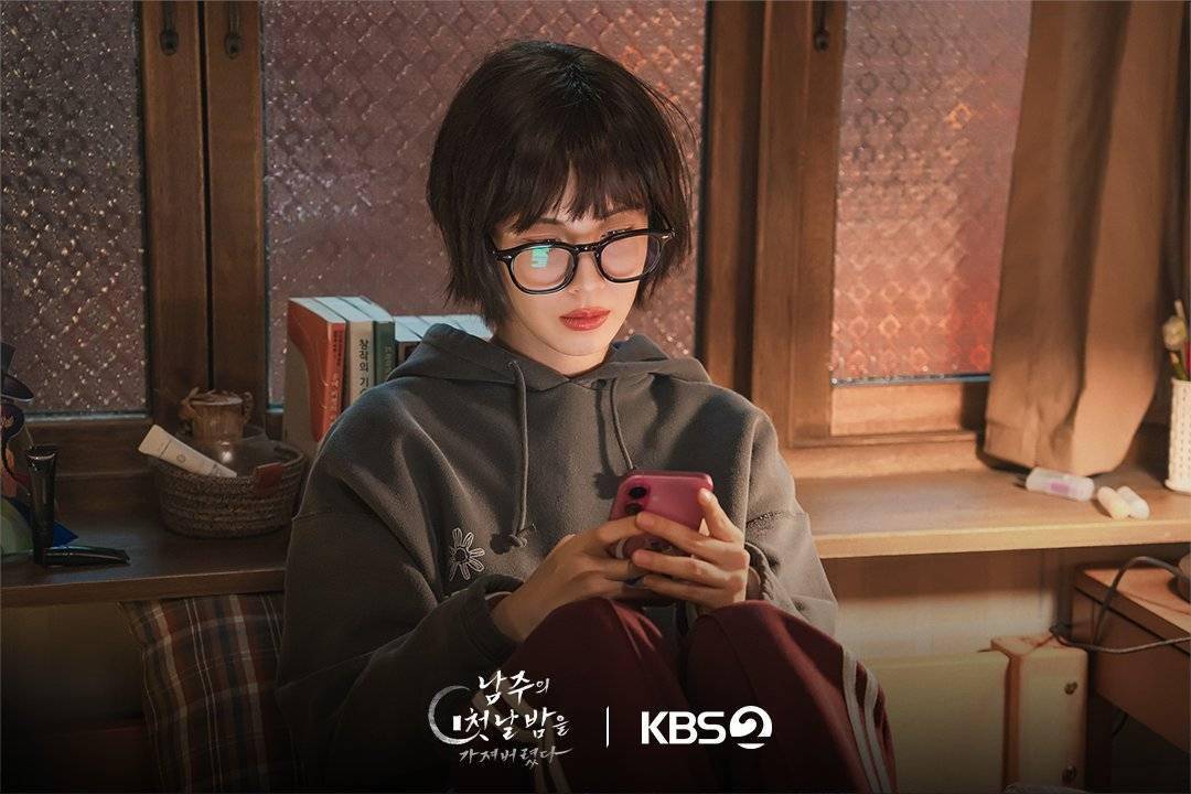 Cuplikan drama Korea The First Night With the Duke (dok. KBS2/The First Night With the Duke)