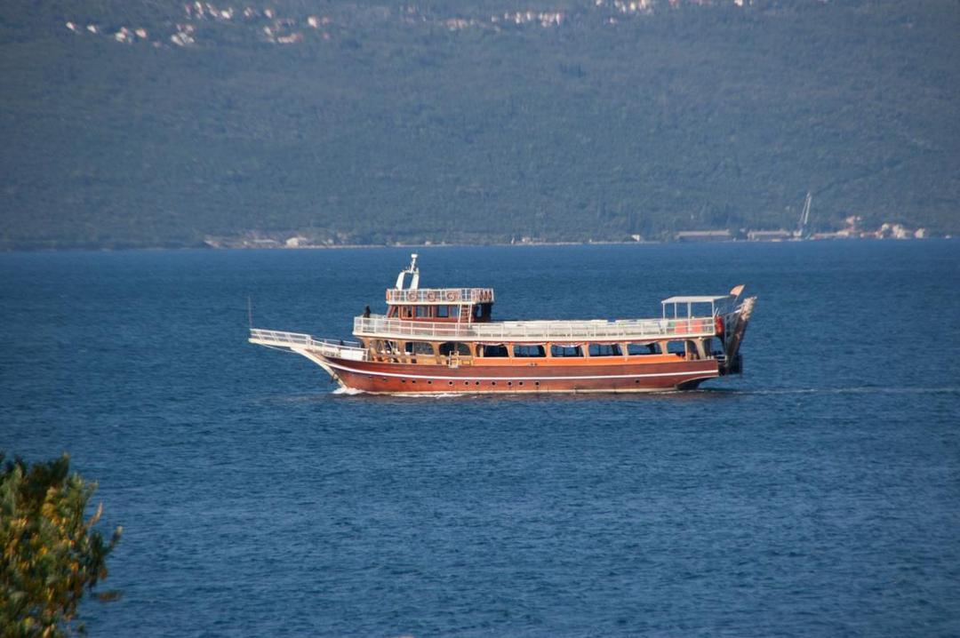Kapal Tenggelam di Danau Kongo, 32 Tewas dan Puluhan Hilang