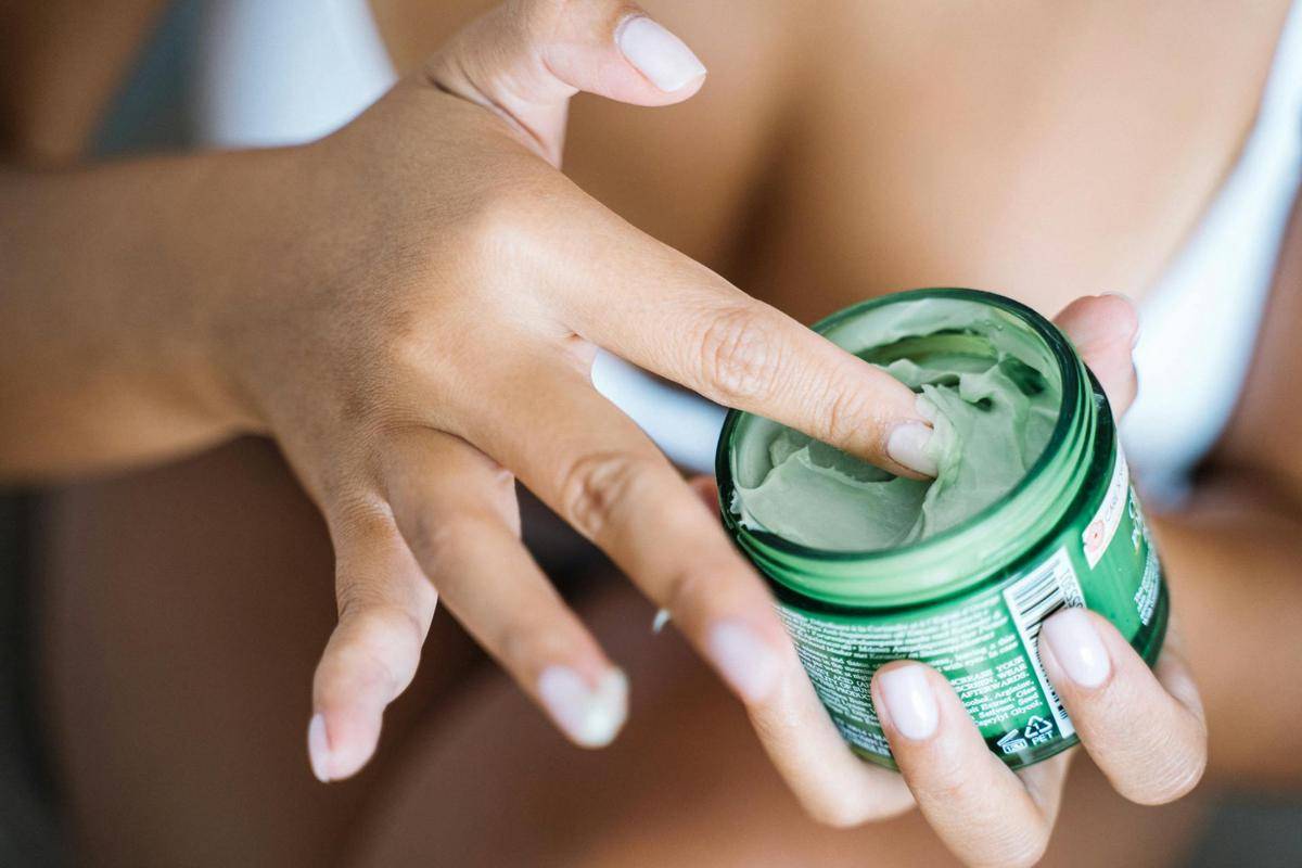 ilustrasi skincare (pexels.com/Anna Tarazevich)