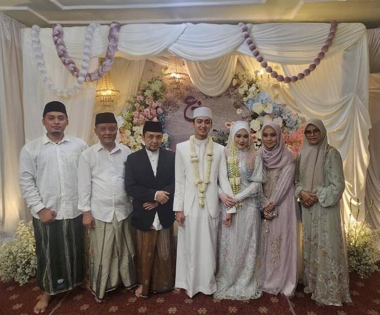Akad nikah Gus Azmi dan Khansa Mariska (instagram.com/gus.shodiq.askandar)