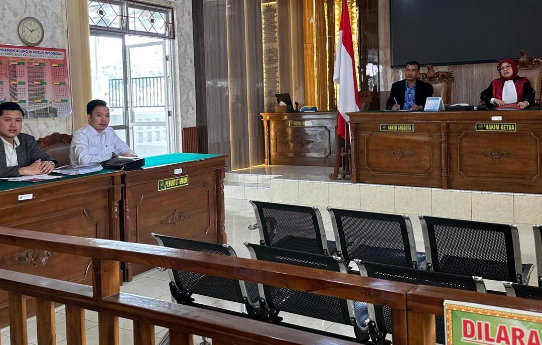 Pertanyakan Kinerja Penyidik, Ketua PGRI Kota Metro Menang Praperadilan Kasus Dugaan Pencabulan