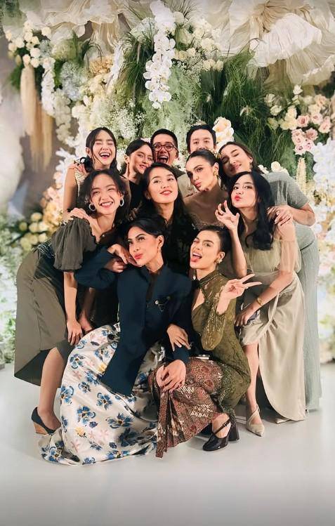 Artis di Resepsi Pernikahan Amanda Rawles (Instagram.com/amandarawles)